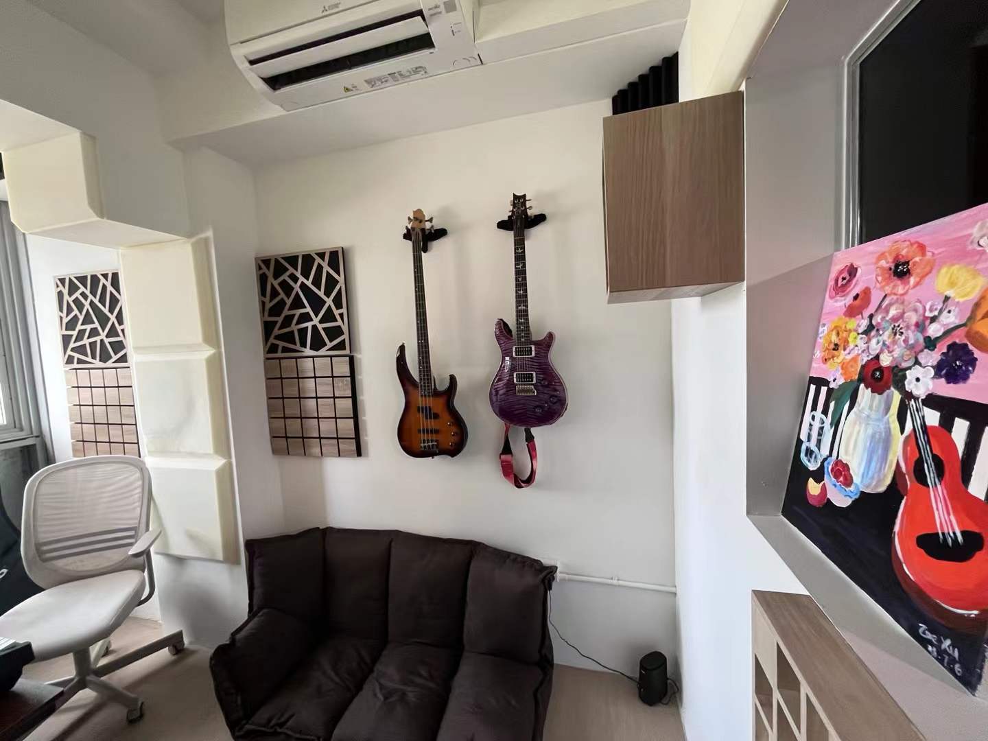 Lounge area with guitars